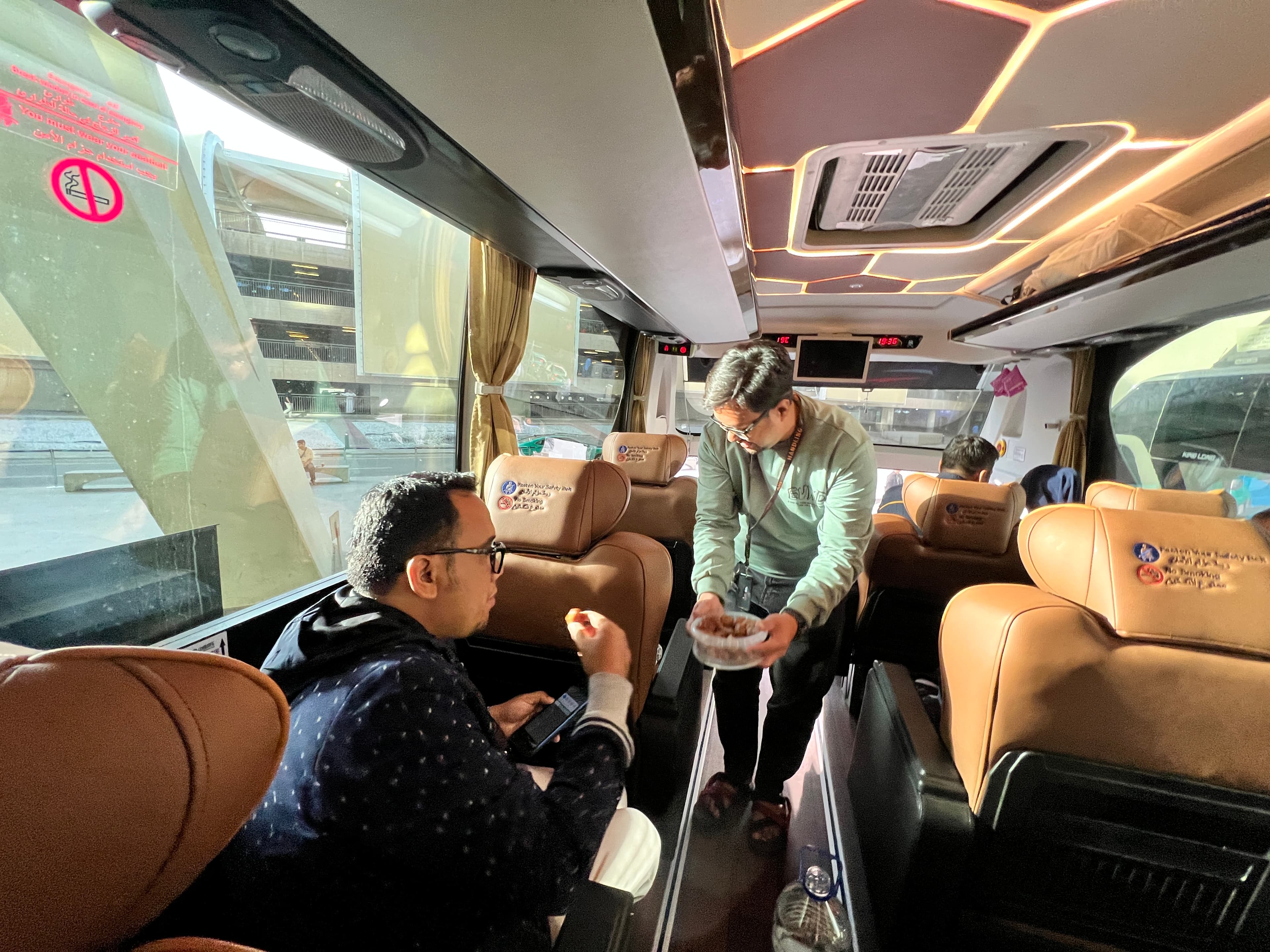 bus